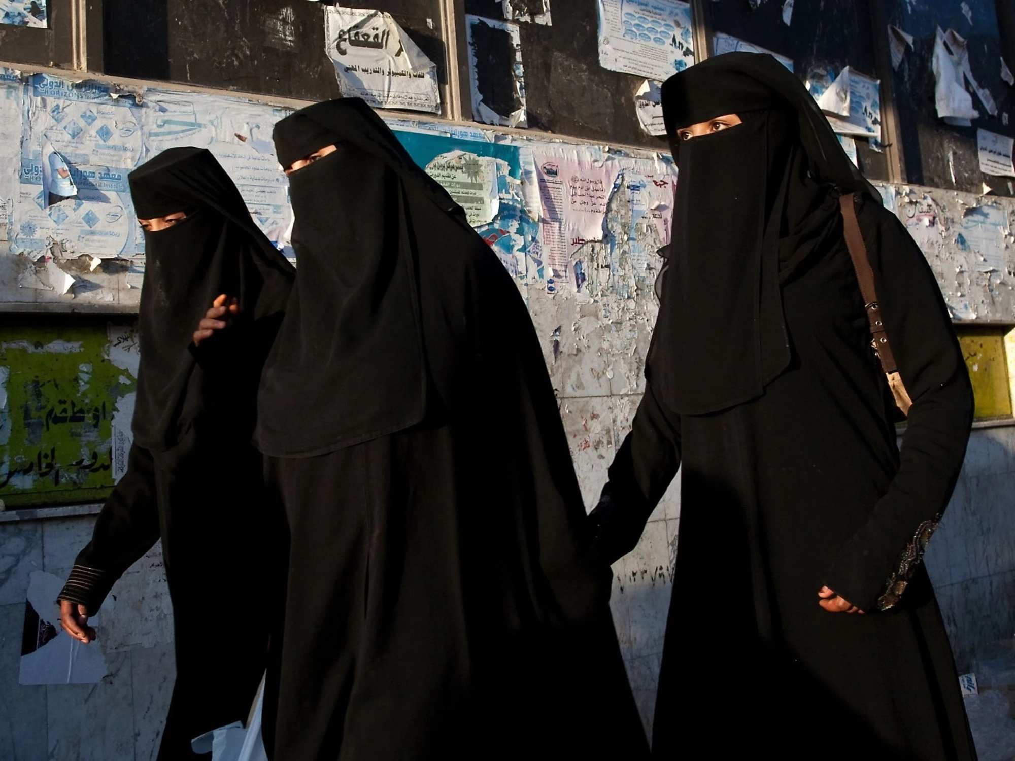 Quando il fanatismo si traveste da fede: il radicalismo religioso islamico e la sfida che l’Italia non può permettersi di perdere