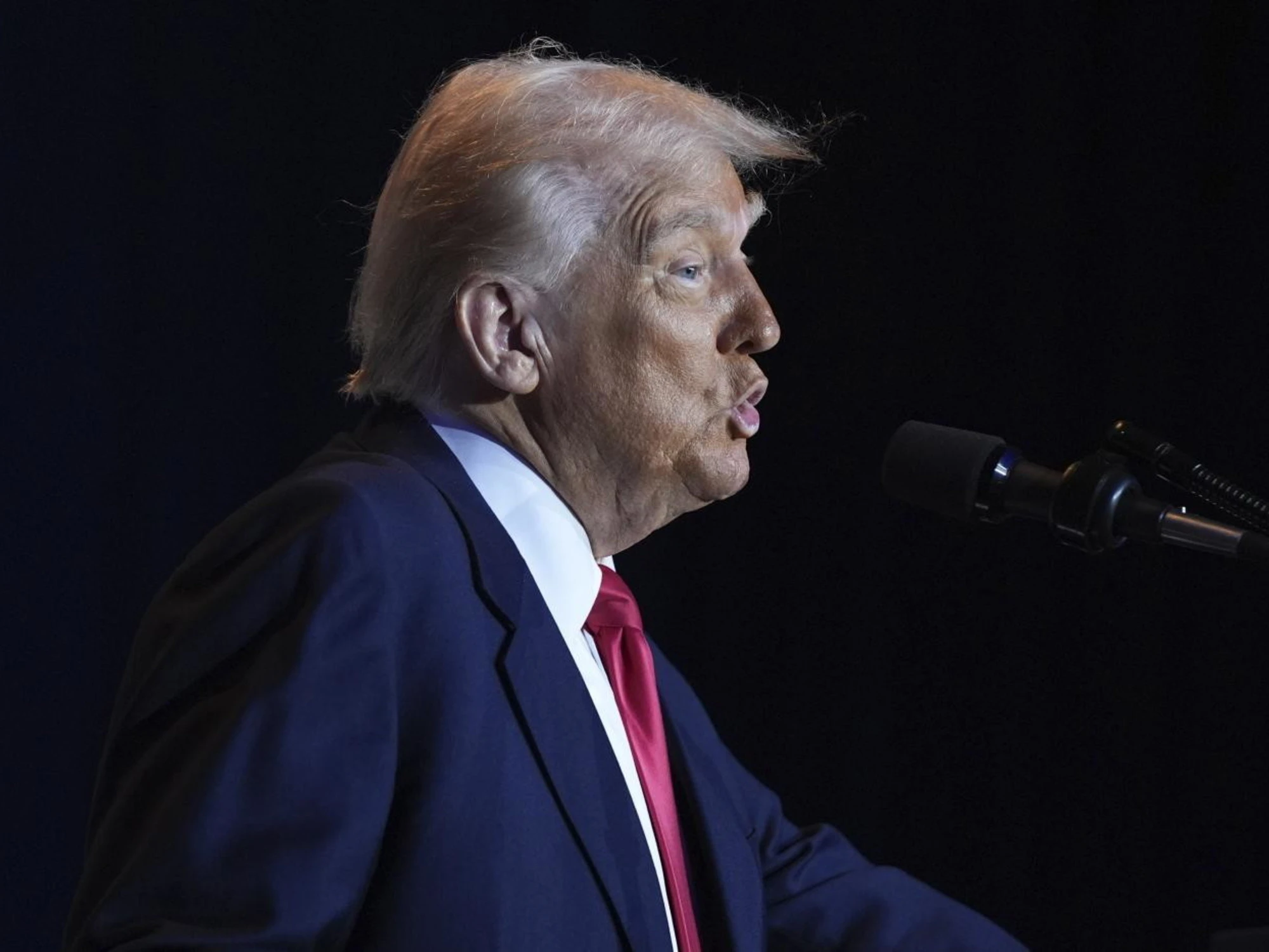 Covid, il messaggio di Trump al mondo: della Cina non ci si può fidare