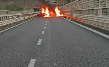 Reggio Calabria, assalto a un portavalori sull'A2: bottino da 2 milioni