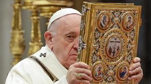 Papa Francesco, Dagospia: "Gelo in Vaticano, già pronti i coccodrilli per la morte di Bergoglio"