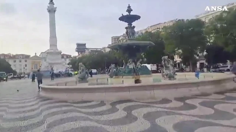 Dopo Porto, sgomberata anche a Lisbona la tendopoli dei manifestanti