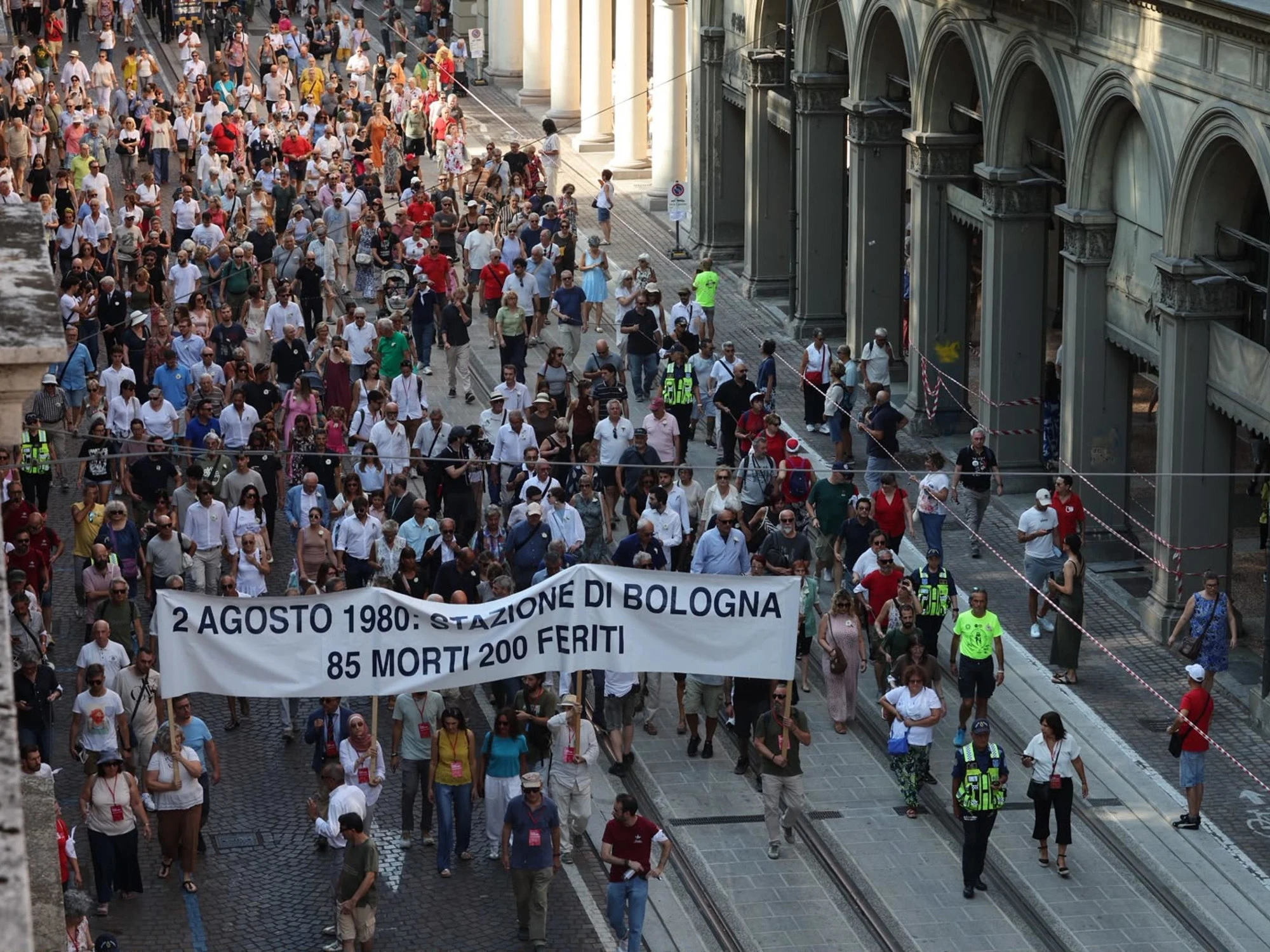 2 agosto, secondo voi ha la strumentalizzato la commemorazione della strage di Bologna?