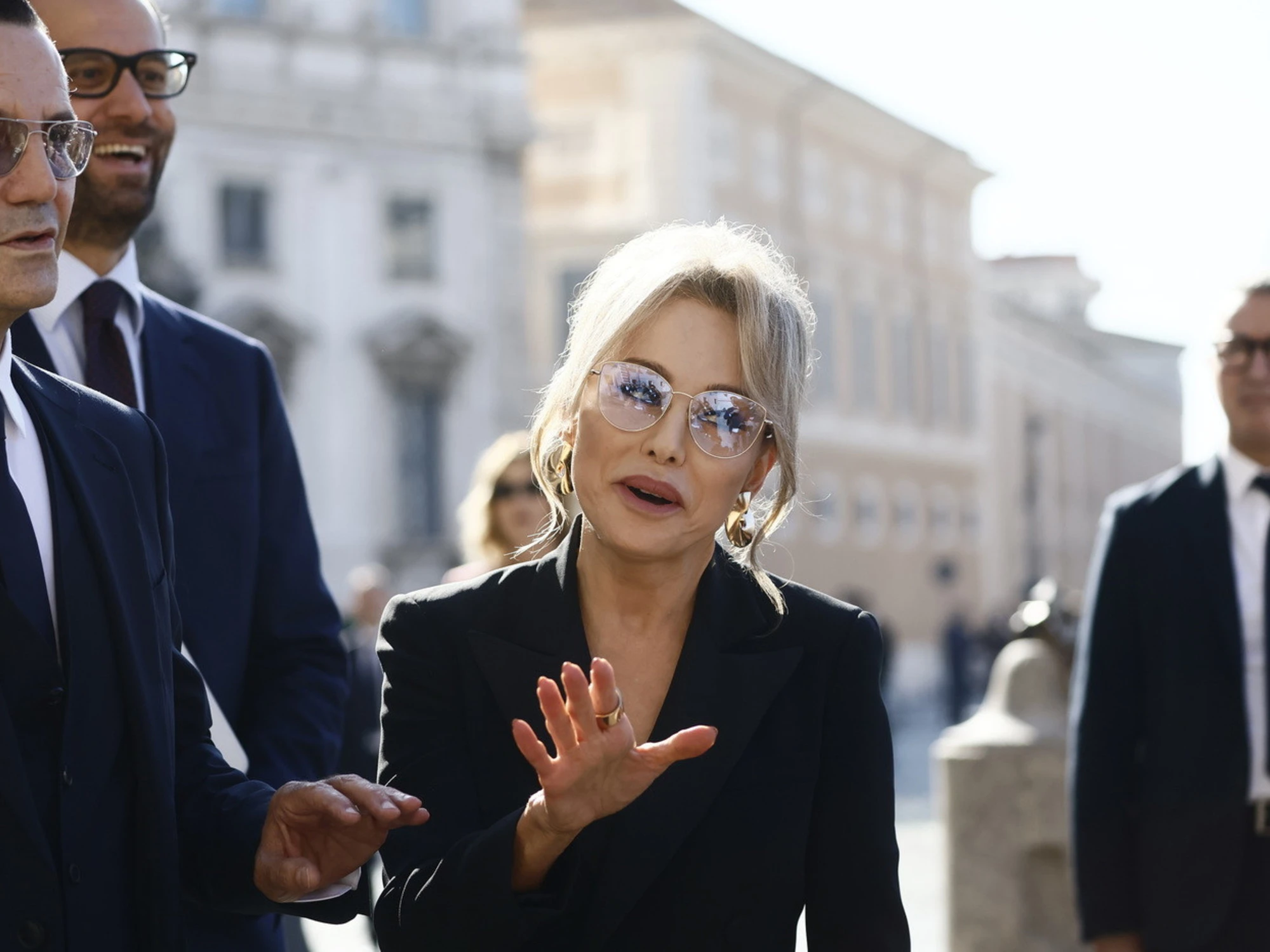 Marina Berlusconi, via all'"assedio del Palazzaccio": toghe all'angolo, cosa sta succedendo