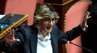 Giulia Bongiorno a Senaldi: "Dopo Palamara ed Esposito i clienti mi chiedono di che corrente è il giudice"