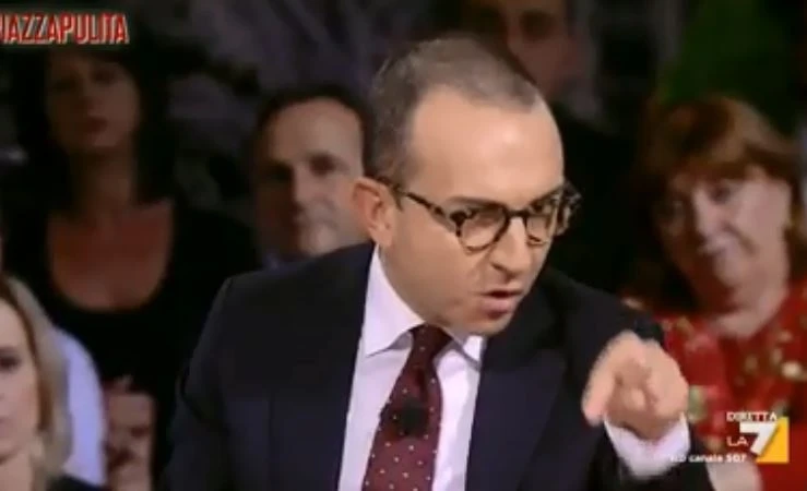 Ilva, De Angelis a Piazzapulita: "Cosa dovete avere il coraggio di fare", ecco la faccia del ministro M5s