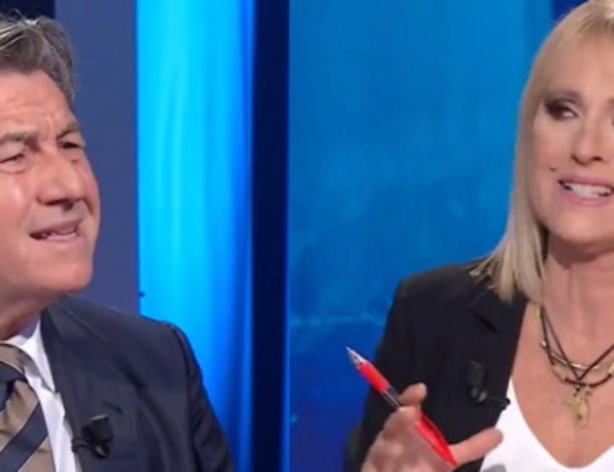 Garlasco, Savu-choc a Chi l'ha visto: "Alberto Stasi andava con tutte". Caos su Rai 3