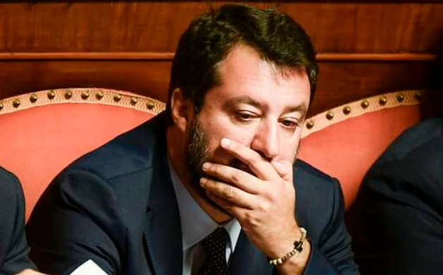 Silvio Berlusconi tradisce Matteo Salvini? L'indicazione a Forza Italia sulla legge elettorale