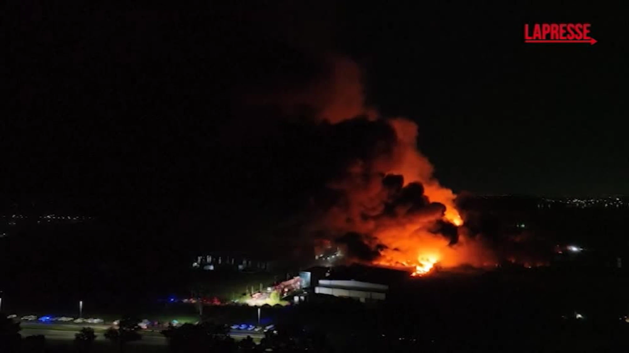 Argentina, forte esplosione in zona industriale vicino Buenos Aires: oltre 20 feriti