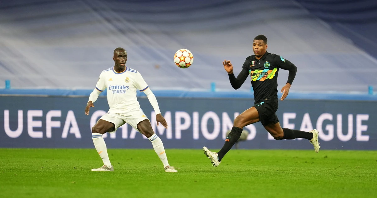 Real Madrid-Inter, i nerazzurri al secondo posto. E quel rosso a Barella che pesa come un macigno...