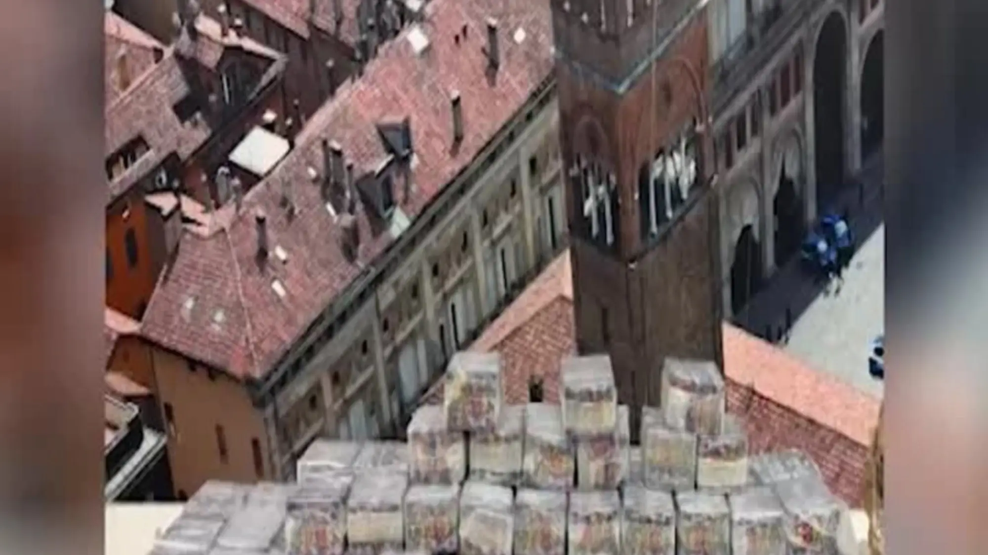 Droga, sequestrati 420 kg di hashish a Bologna: 6 arresti