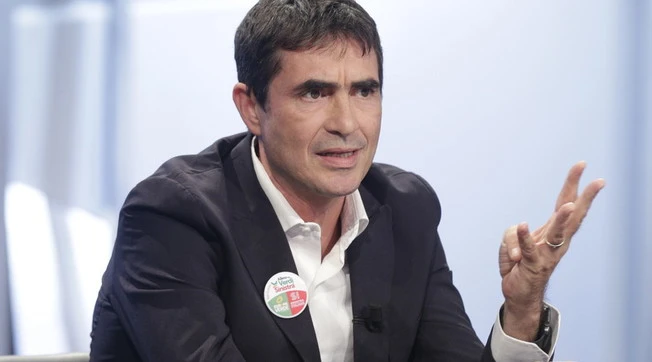 Nicola Fratoianni, trappola comunista: chi rischia le manette dopo il suo esposto