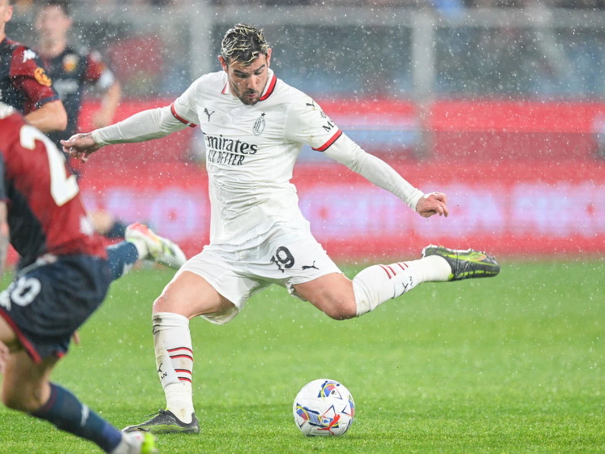 Serie A, Genoa-Milan 1-2: terza vittoria consecutiva per i rossoneri