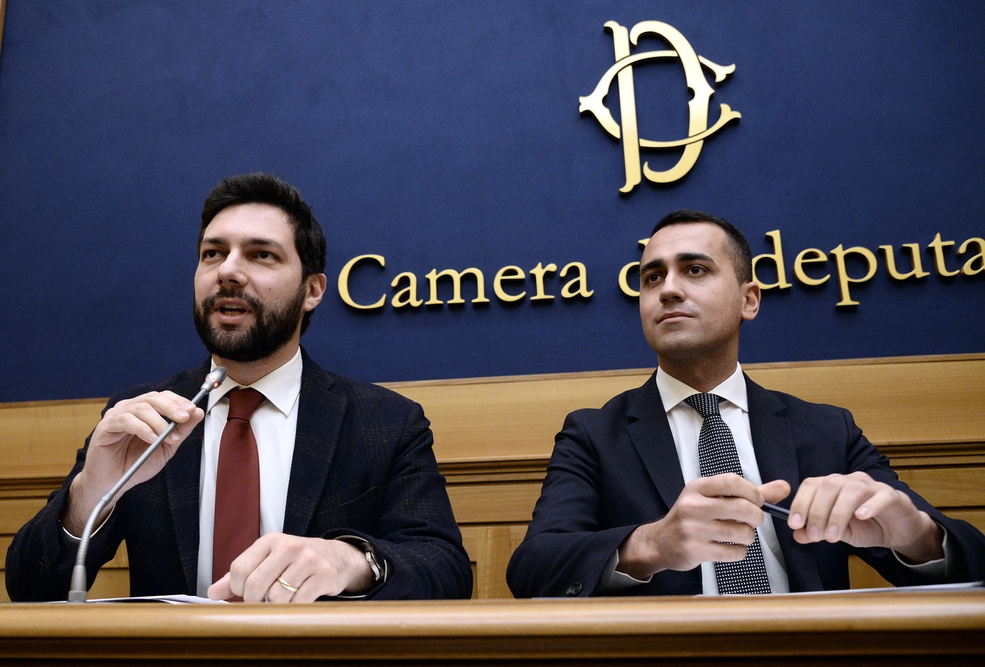 Luigi Di Maio, gira un sms tra i deputati grillini: "Niente più accordi con la Lega", governo finito