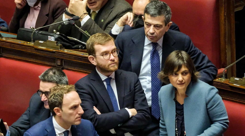 Cospito, Foti di FdI contro Serracchiani: "Cos'ha voluto coprire"