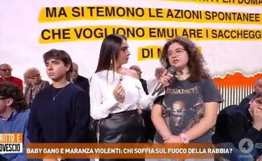 Dritto e rovescio, l'attivista rossa: "Violenza necessaria, è bene che abbiate paura"