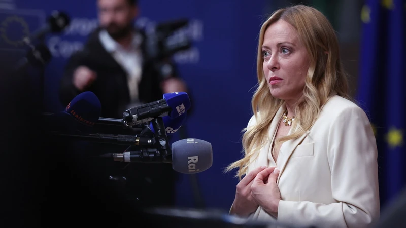 Meloni dopo il Consiglio Ue: "Contenta del risultato". Poi la rivelazione sul colloquio Sánchez