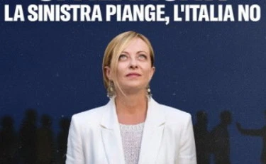 Immigrazione, FdI spiana Schlein e Conte con una foto: "La sinistra piange, l'Italia no"