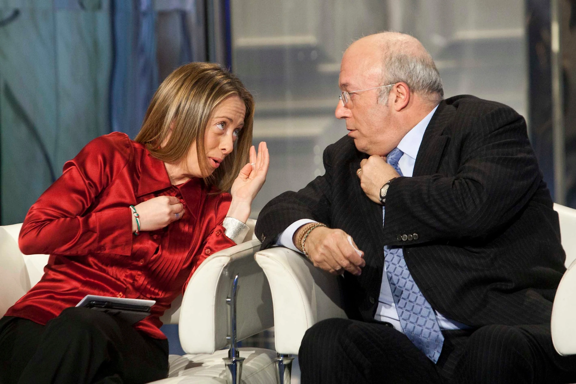 Giorgia Meloni, una pace storica per le Europee: con lei torna Francesco Storace