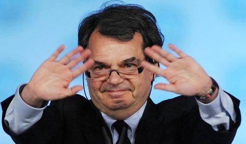 Brunetta al miele"Sono un falco,ma uno buono.Mi fido di Letta"