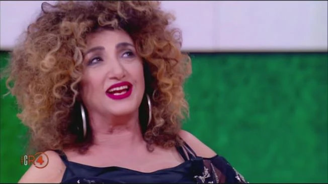 Marcella Bella a CR4 di Piero Chiambretti: "L'ictus che ha colpito mio fratello, perché ho smesso di cantare"