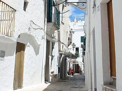 A Cisternino vino e lanterne volanti alla faccia della profezia Maya