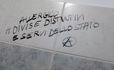 Terroristi anarchici, contro di loro lo Stato faccia valere tutta la forza della legge