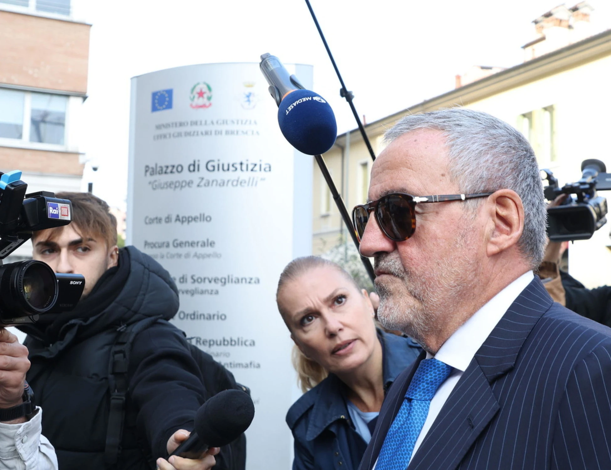 Garlasco, caos in Aula. L'avvocato di Venditti: "Maledetti, il rimorso vi soffocherà"