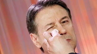 Giuseppe Conte attacca Meloni: "Torsione autoritaria", spianato da FdI