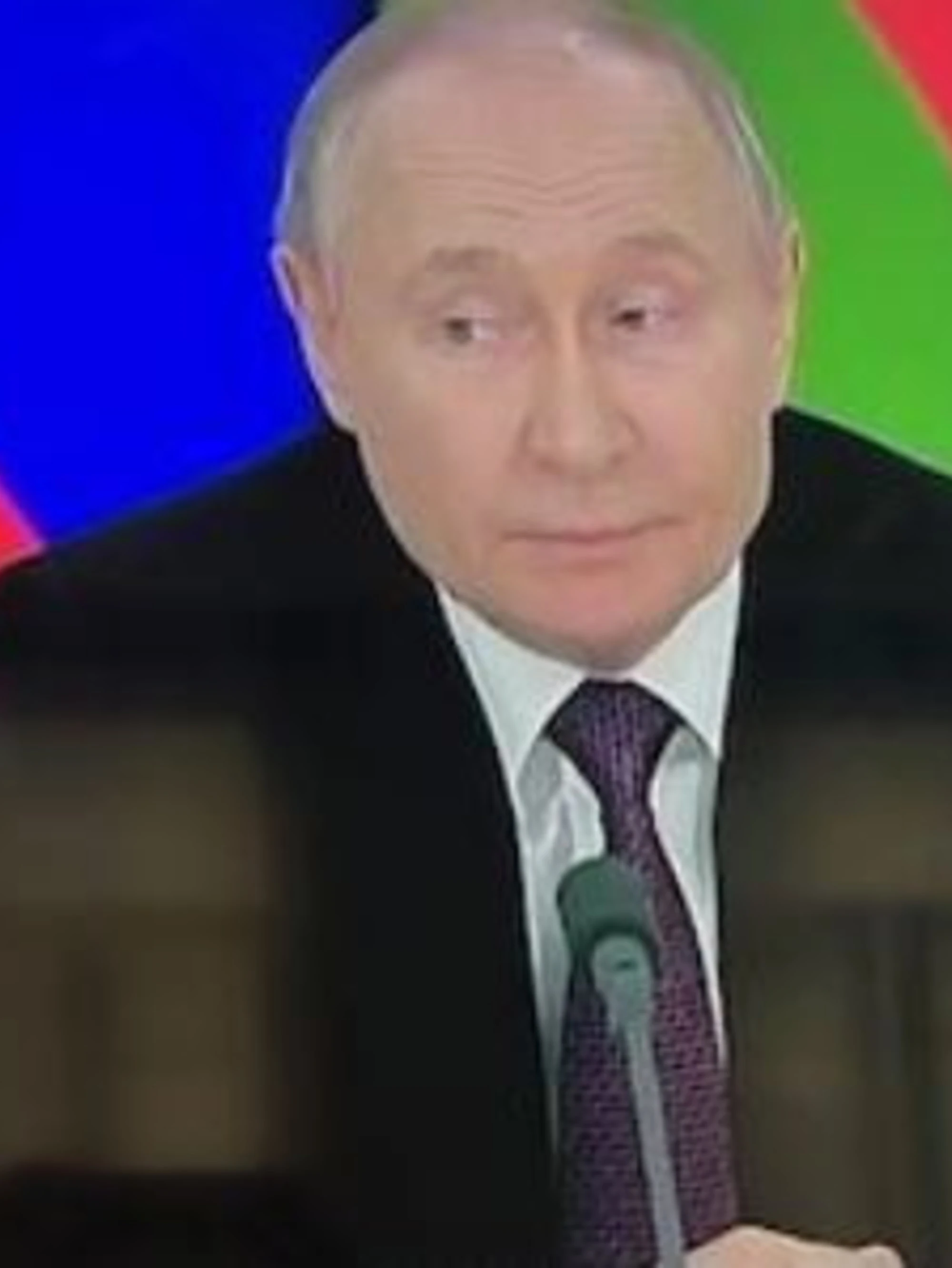 Ucraina, Putin: "Appoggiamo la tregua ma a una condizione"