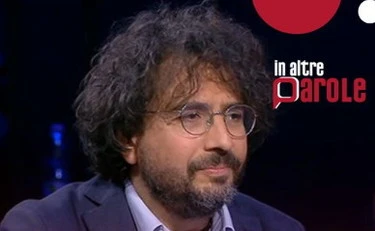 https://media.liberoquotidiano.it/2yf3PW6szXK7gkXOlgWOlzEBnGjFQlqPqbCiqTb88YU/width:800/quality:90/aW1hZ2VzLzIwMjYvMDkvMTkvMDYyNDQ1NTk4LThkOGFlZDkyLWQzNzctNDdjZi04OWZjLWYwZjU2OTVhMTk3NC5qcGc.webp