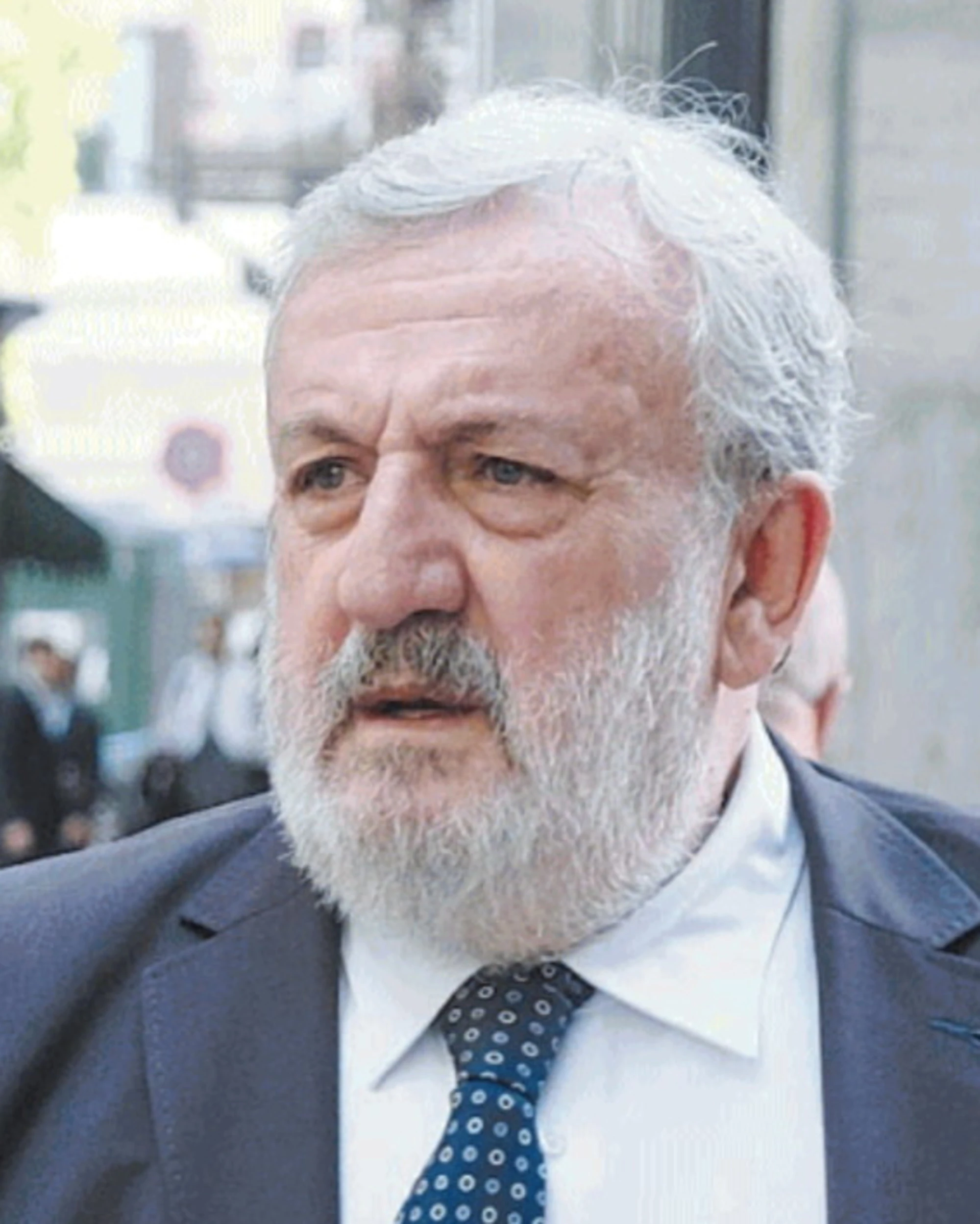 Michele Emiliano denunciava tutti? Ora vuole allungare il Tap