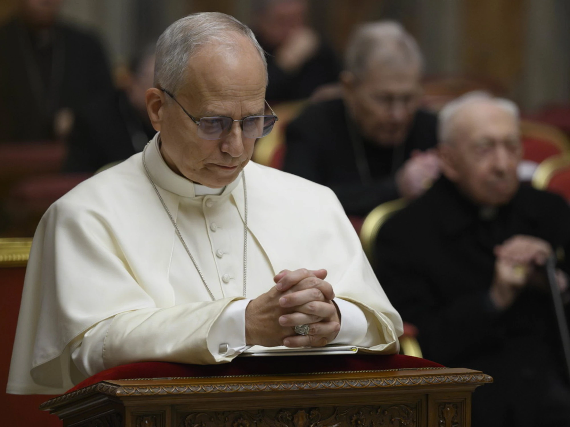 La Chiesa ritrovi se stessa: serve Wojtyla, non Bergoglio