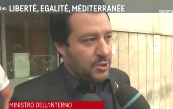 Aquarius, Matteo Salvini: "Emmanuel Macron ipocrita. Alzeremo la voce e otterremo tanto"