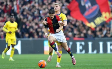 Serie A, Parma-Udinese è 0 a 2. E a Marassi c'è la prima vittoria per De Rossi