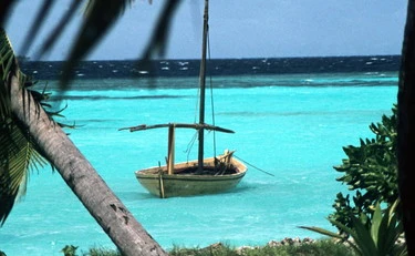 Maldive, il dramma degli italiani bloccati in spiaggia: "Non siamo ricchi. Un anno di risparmi, e ora..."