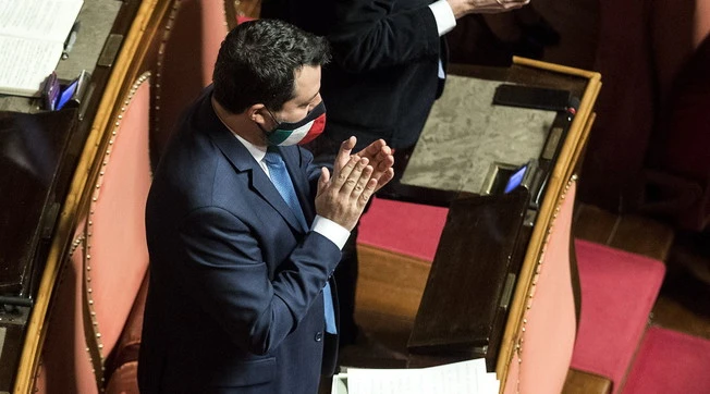 Matteo Salvini, "fedelissimo di Draghi e corsaro". Augusto Minzolini, il ruolo del leghista e gli obiettivi in Parlamento