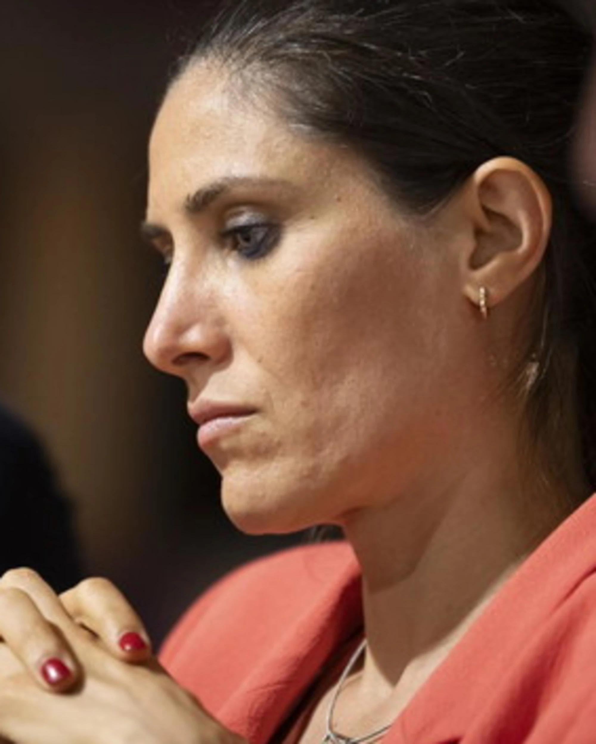 Chiara Appendino? Si dimette contro Conte ma poi lo vota: una farsa grillina