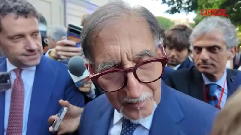 https://media.liberoquotidiano.it/35P615Ev9n5k_mFD0KEUUe89BzSPaVK5HUJApHZXH5w/width:800/quality:90/aW1hZ2VzLzIwMjYvMDcvMDMvMDYyNTQ4NjI5LWUxMTkyNWE5LTIwYmYtNGVkOC05N2U0LWRiODZhNWRiODg3Zi5qcGc.webp
