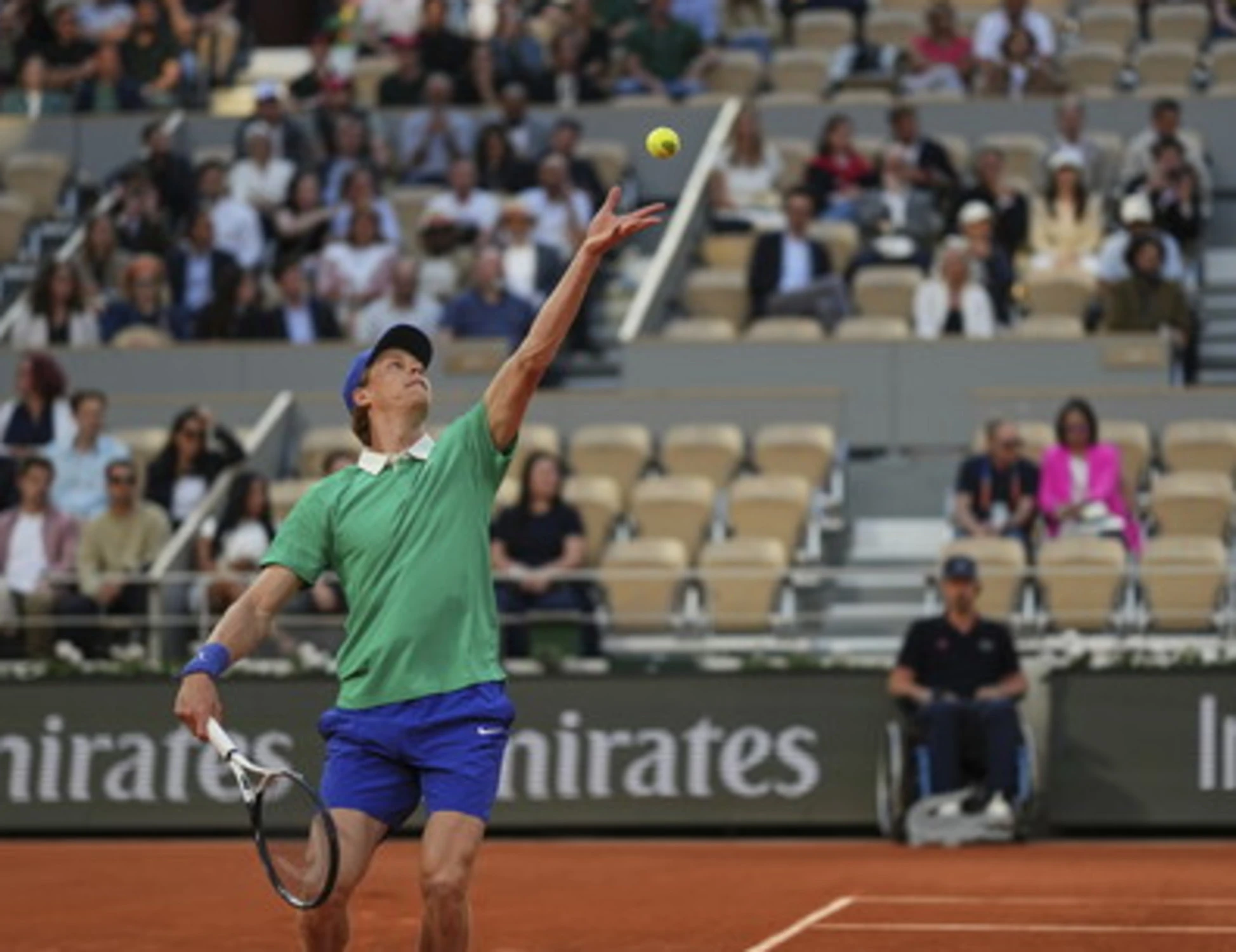 Jannik Sinner nella bufera: "Inguardabile", "Da querela"