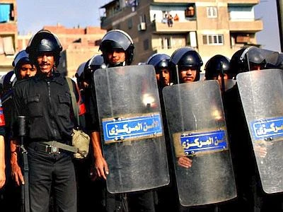 Egitto, sì alla scarcerazione di Mubarak Ancora arresti tra i Fratelli Musulmani