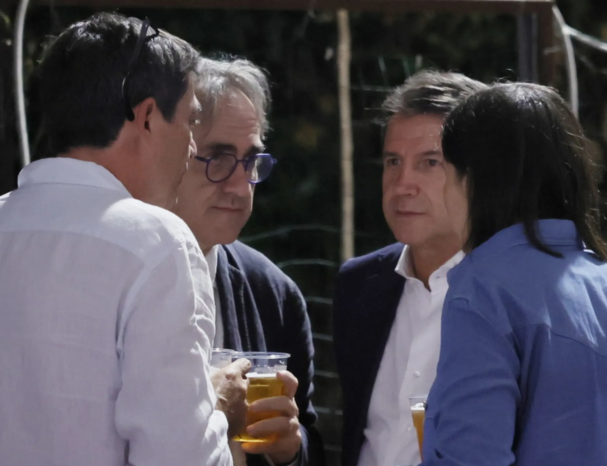 Leggi l'articolo: "Tranne uno": il sondaggio e la disfatta rossa, chi crolla