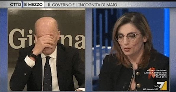 Laura Castelli, il crollo nervoso al bar della Camera: "Complotto contro di me, ecco perché do fastidio"