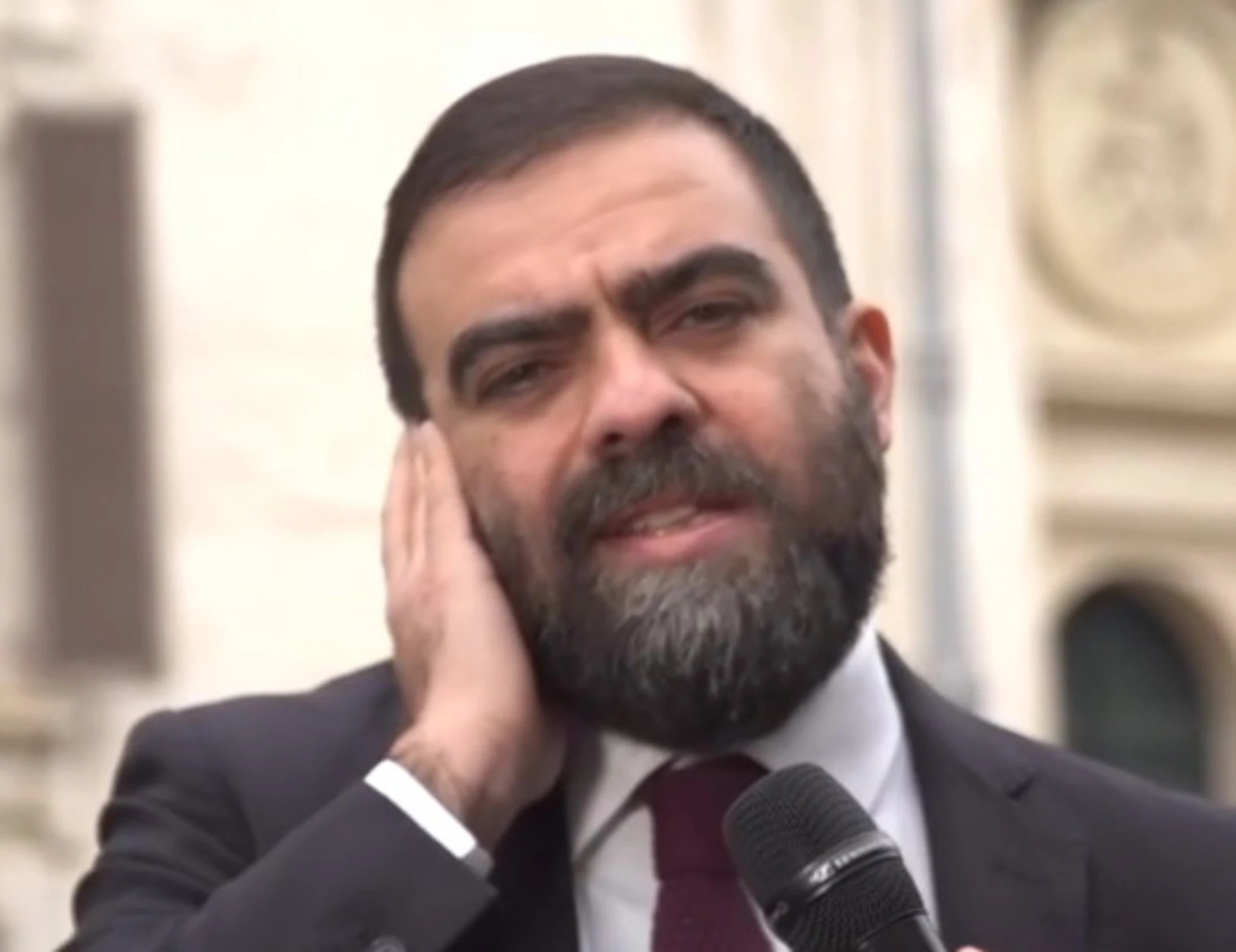 Askatasuna, Marco Grimaldi senza vergogna: "Da Vespa un processo in tv"