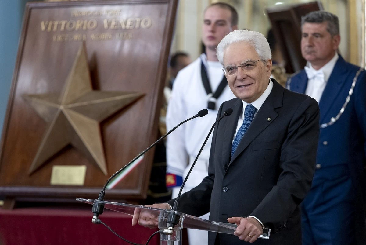 MARINA: MATTARELLA "SALVARE VITE DÀ PRESTIGIO AL PAESE"