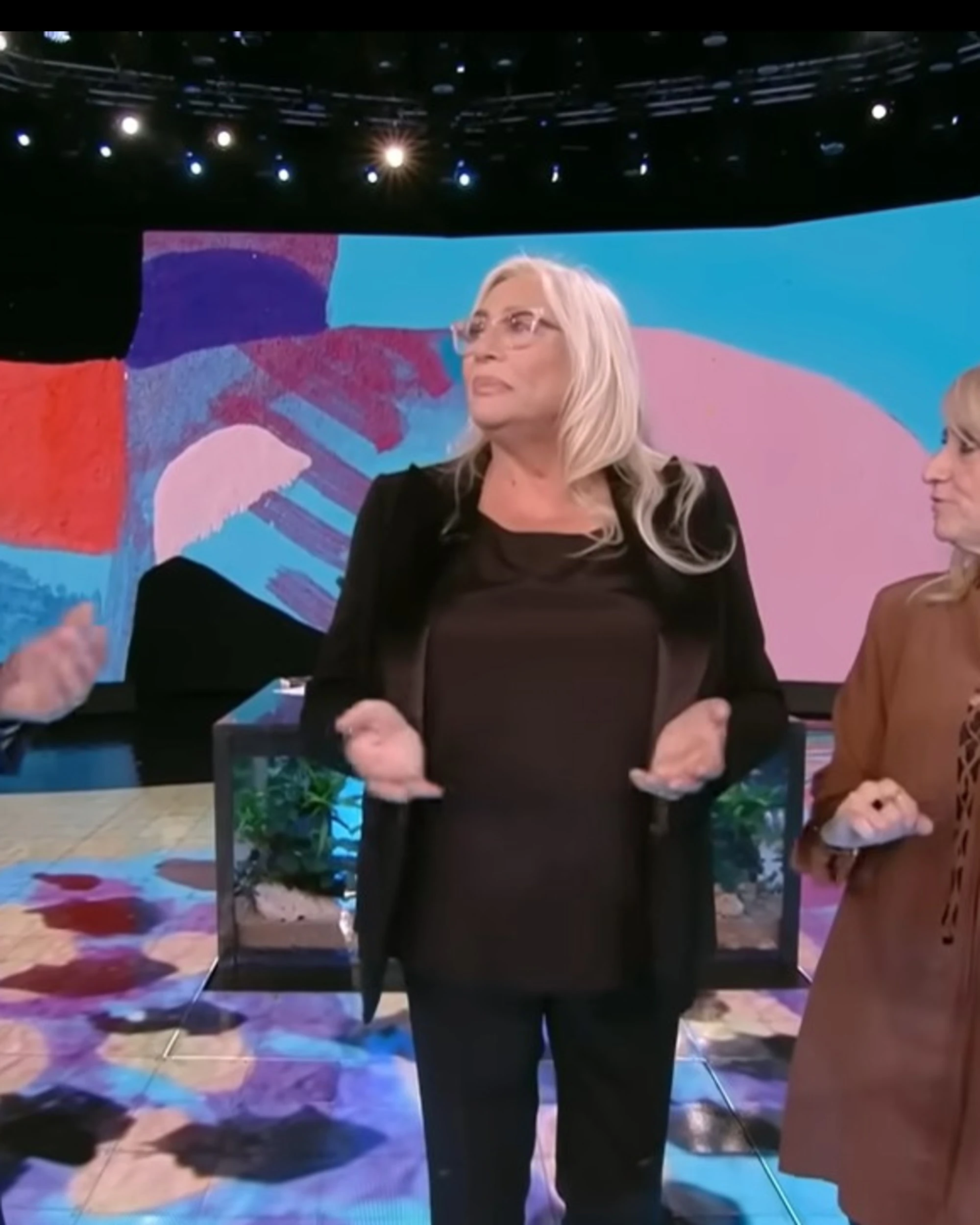 Mara Venier, addio Domenica In: sceglie Fabio Fazio