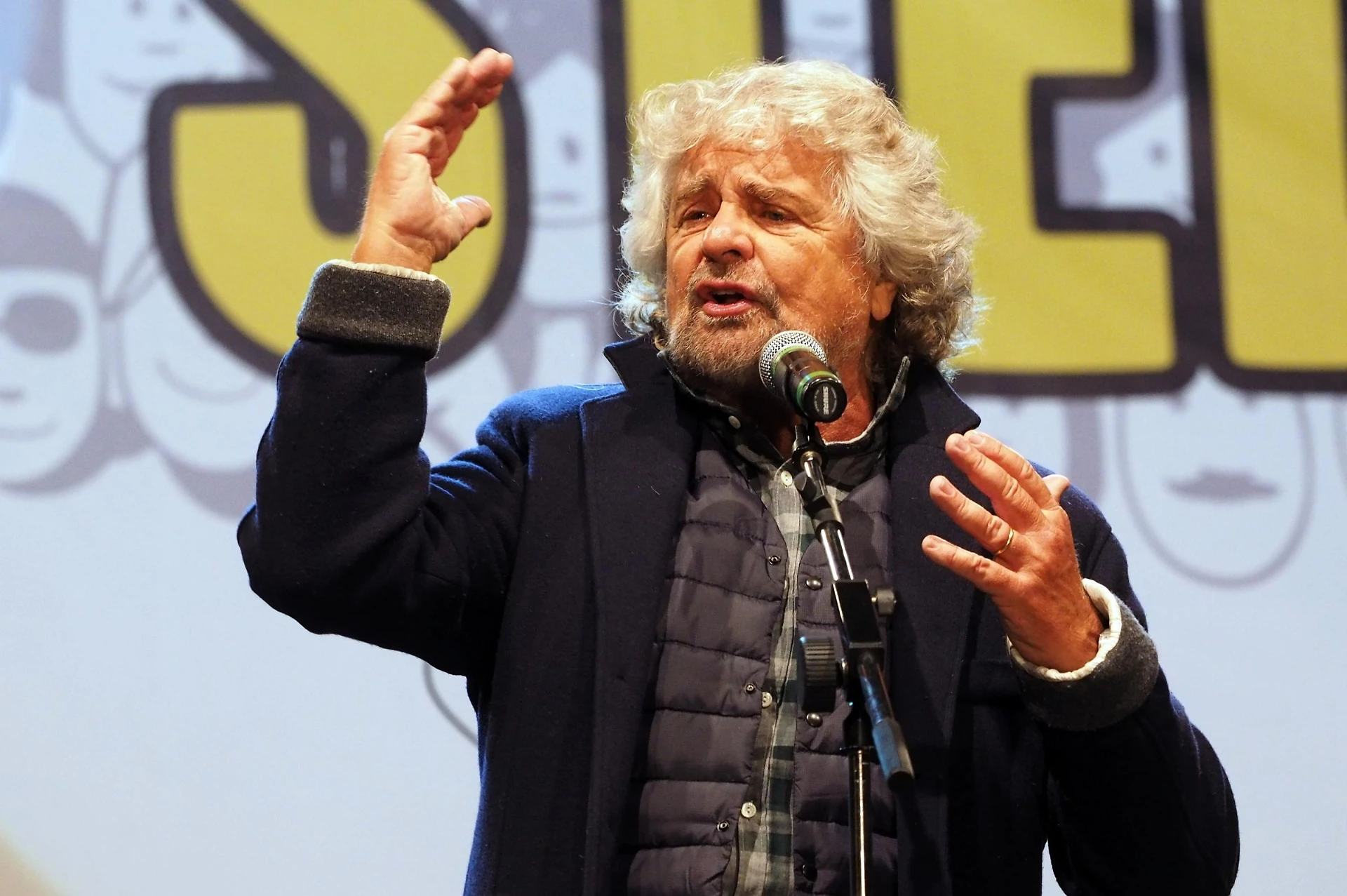 Sondaggio Emg Acqua al TgLa7: al ballottaggio il Movimento Cinquestelle batte il Pd