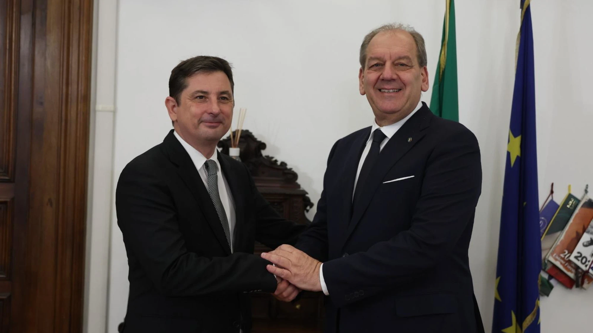 JTI rinnova il proprio impegno con la filiera tabacchicola italiana: firmato un nuovo accordo triennale per sostenerne la crescita