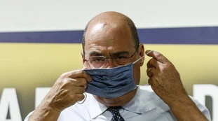 Stefano Bonaccini, ecco l'antagonista di Nicola Zingaretti alla segreteria del Pd: gli ex renziani puntano su di lui