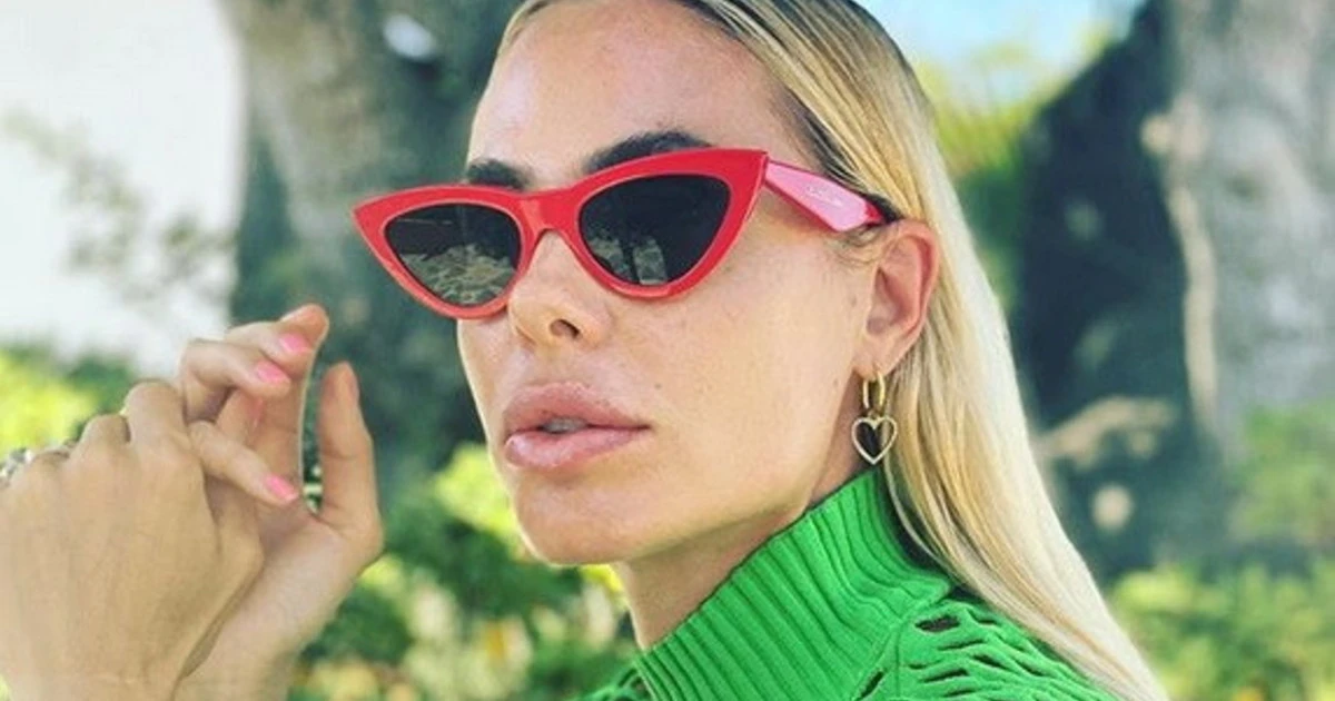 Ilary Blasi, la foto che scatena l'orrore dell'hater: "Sembri Marilyn Manson. Ti stai..."