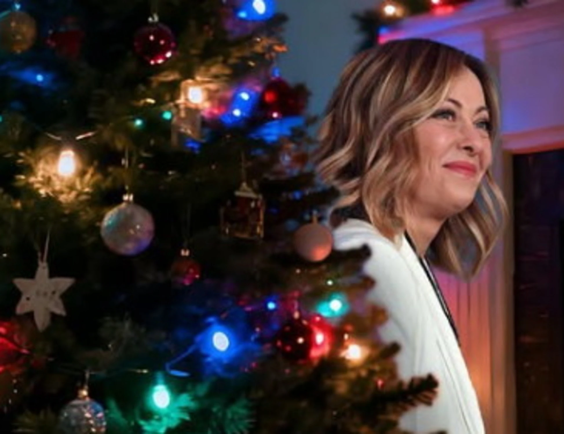 FdI fa impazzire i compagni di Askatasuna: foto della Meloni (con sorpresa)